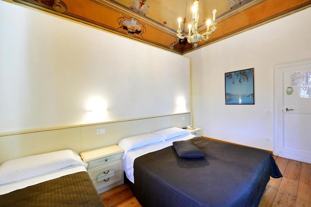 Hotel Iris Perugia 2*,