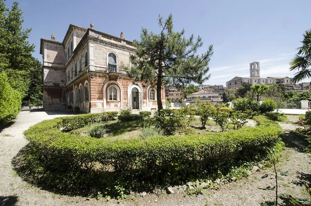 Hotel Iris Perugia 2*,  Italy
